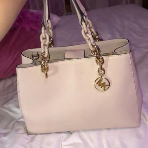 Micheal kors Cynthia leather satchel in light pink
